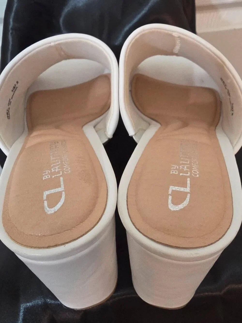 Chinese Laundry Sandals